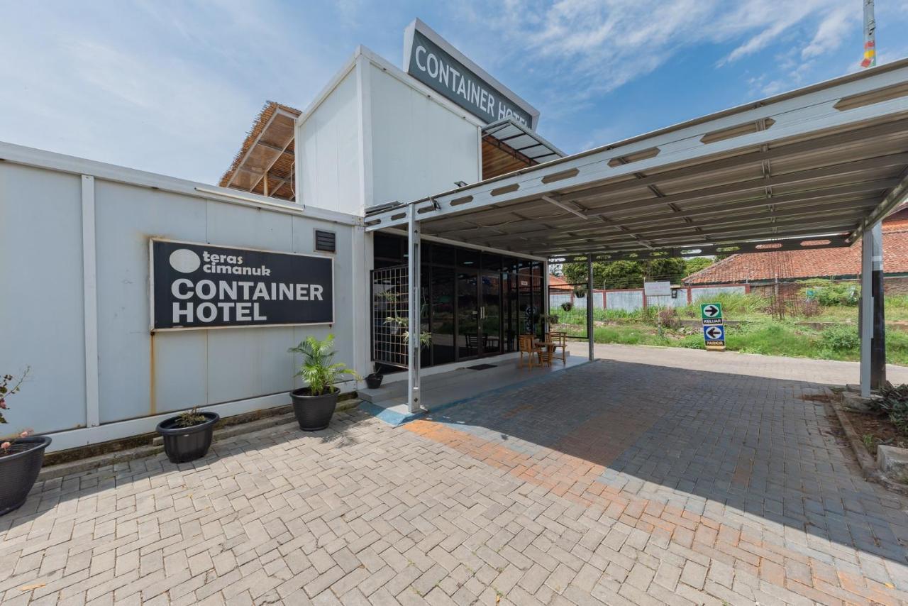 Reddoorz Container @ Teras Cimanuk Garut酒店 外观 照片